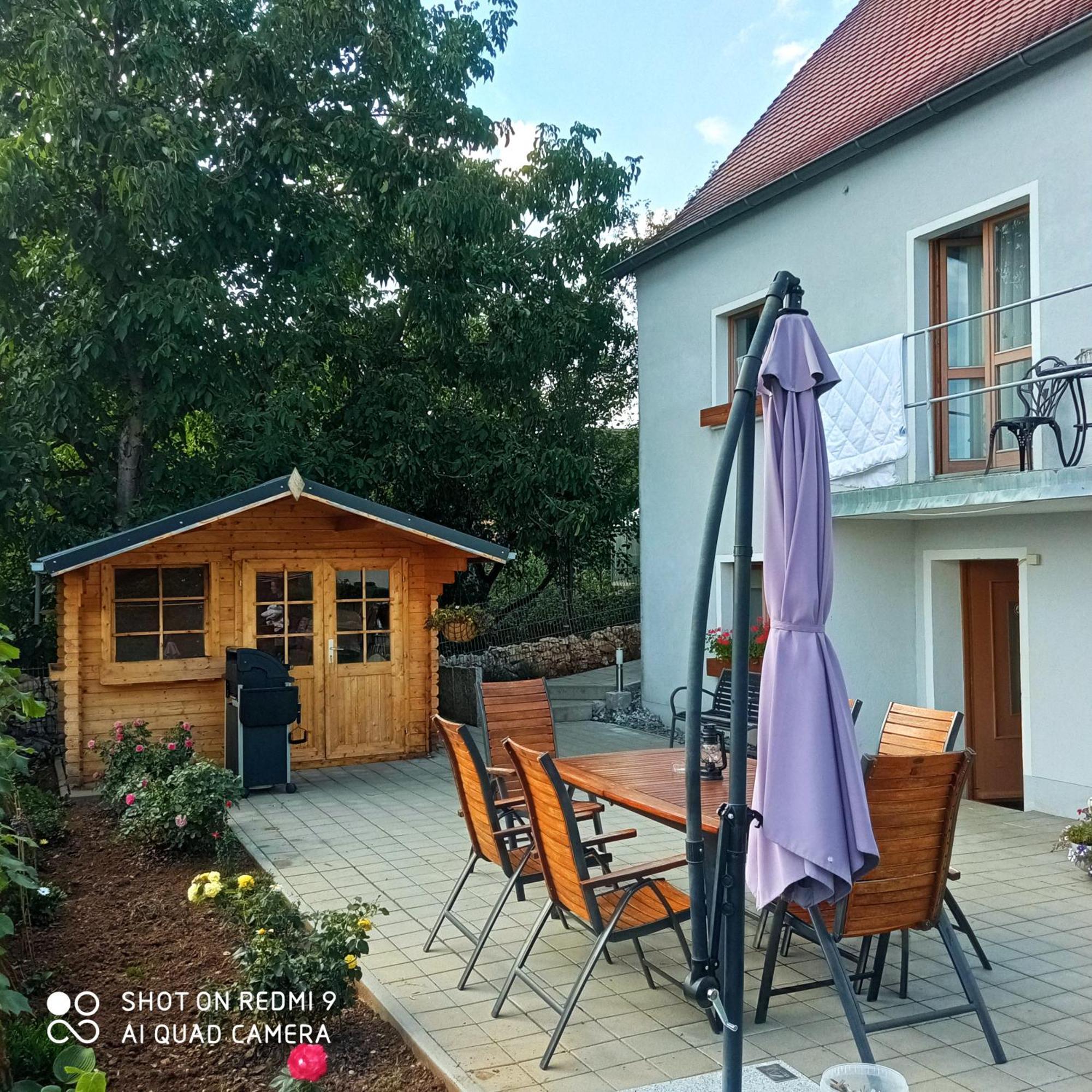 Karolingerweg Hotel Lauterhofen Ngoại thất bức ảnh
