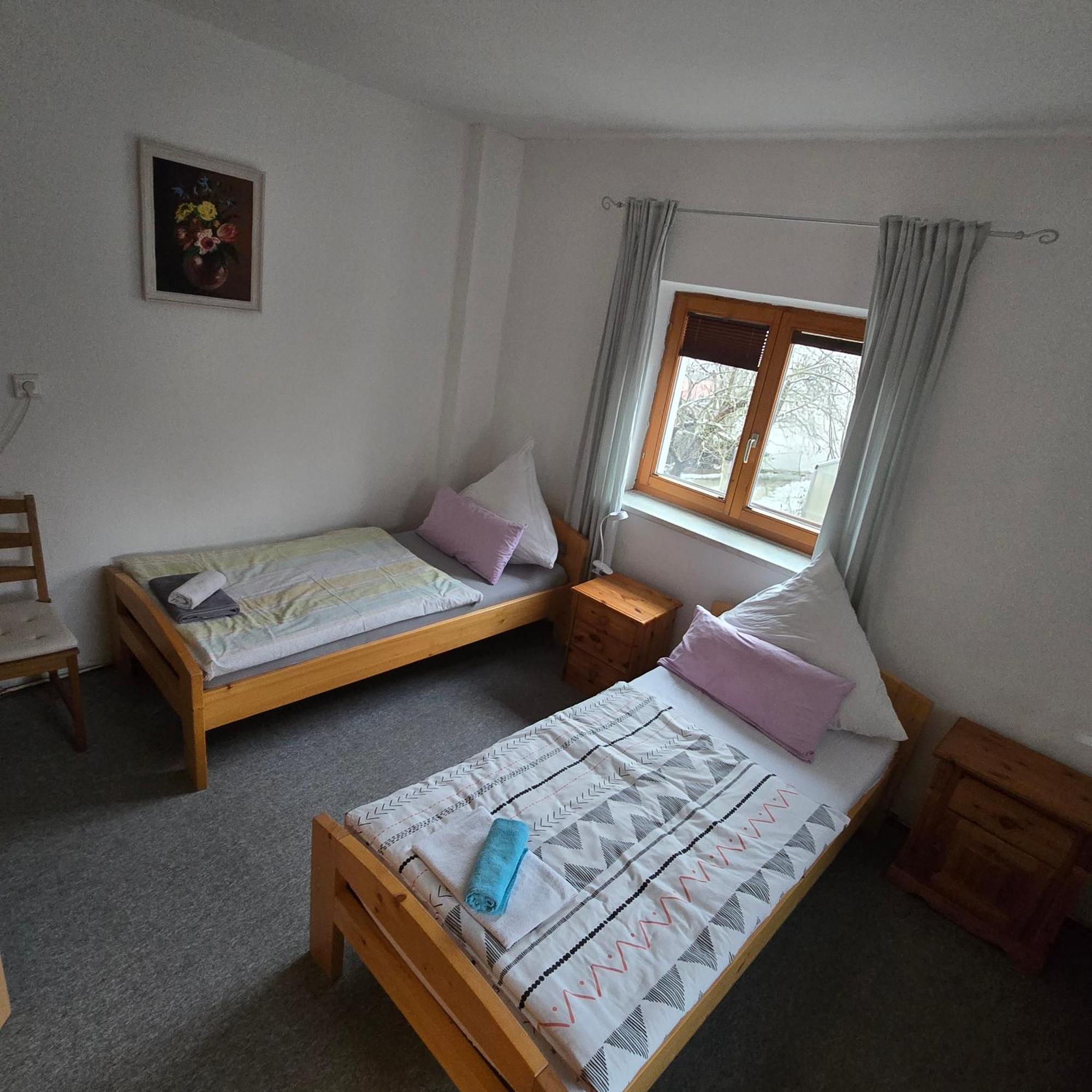 Karolingerweg Hotel Lauterhofen Ngoại thất bức ảnh